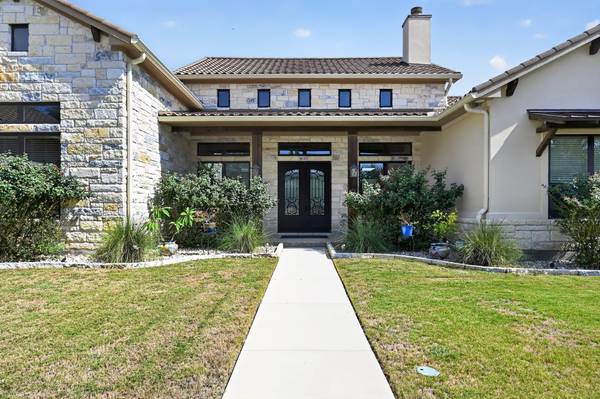 645 Strada Luca, Florence, TX 76527