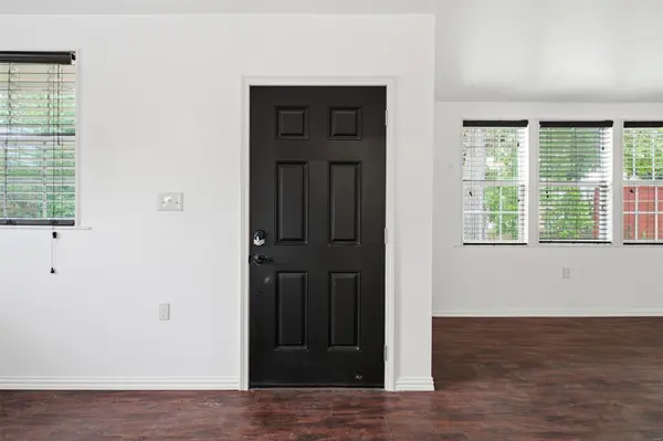 7606 Williamson Creek DR, Austin, TX 78736