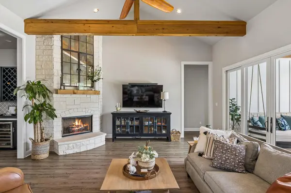 111 Craigen RD, Liberty Hill, TX 78642