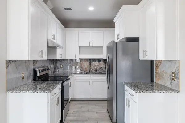 171 Daniel DR, Bertram, TX 78605