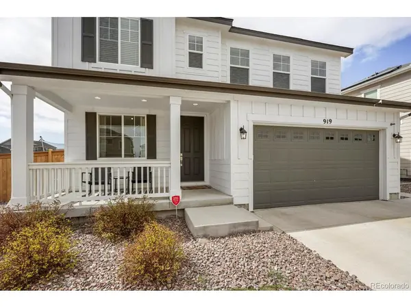 919 N Undergrove, Aurora, CO 80018