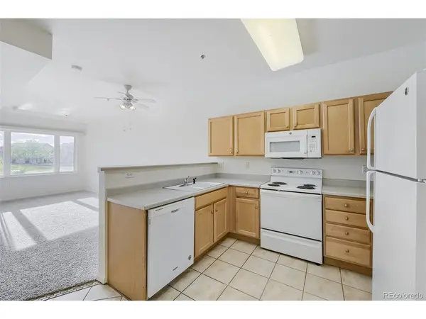2894 W Riverwalk #B112, Littleton, CO 80123