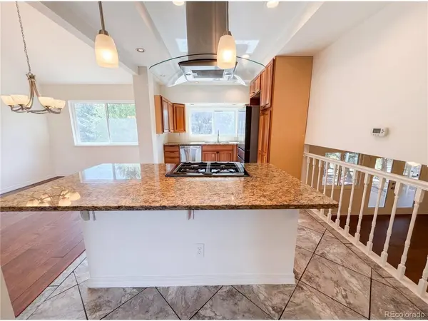 10330 E Weaver, Englewood, CO 80111