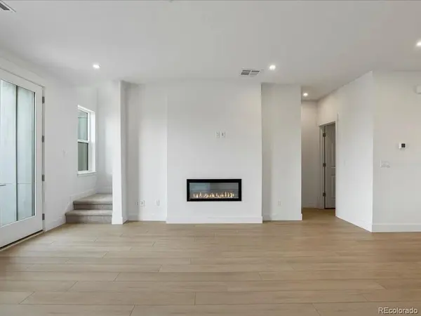 37 Ascent, Englewood, CO 80112