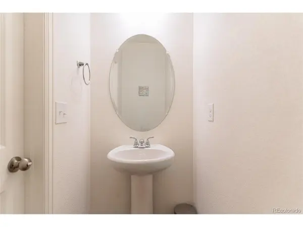 211 S Oak Hill, Aurora, CO 80018