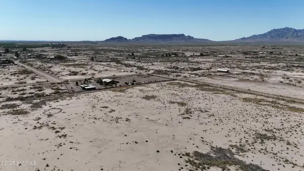 TBD Hereford Rd SE #Block 4 Lot 12, Deming, NM 88030