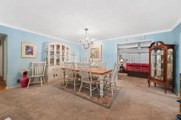 9107 W Belview, Wichita, KS 67209-1807