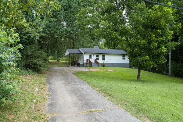 384 Ammons Rd, Spartanburg, SC 29306