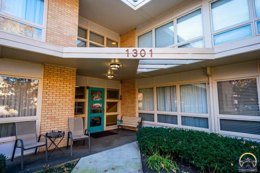 1301 SW Fillmore ST #Apt. #25 - 2nd floor, Topeka, KS 66604