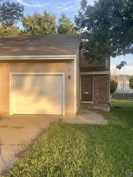 6105 SW 26th ST #Unit B, Topeka, KS 66614