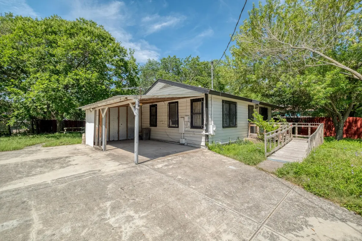 3509 Lyons RD, Austin, TX 78702