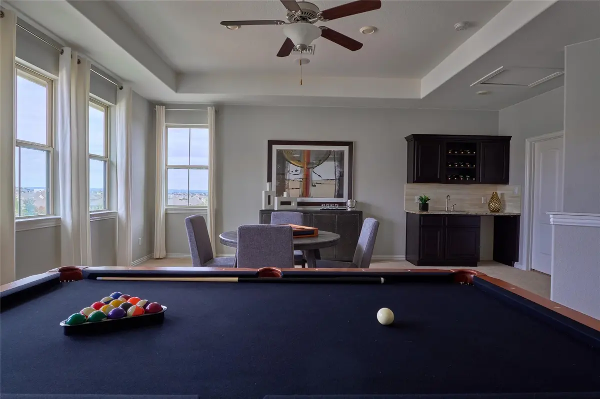 105 Beneteau DR, Austin, TX 78738