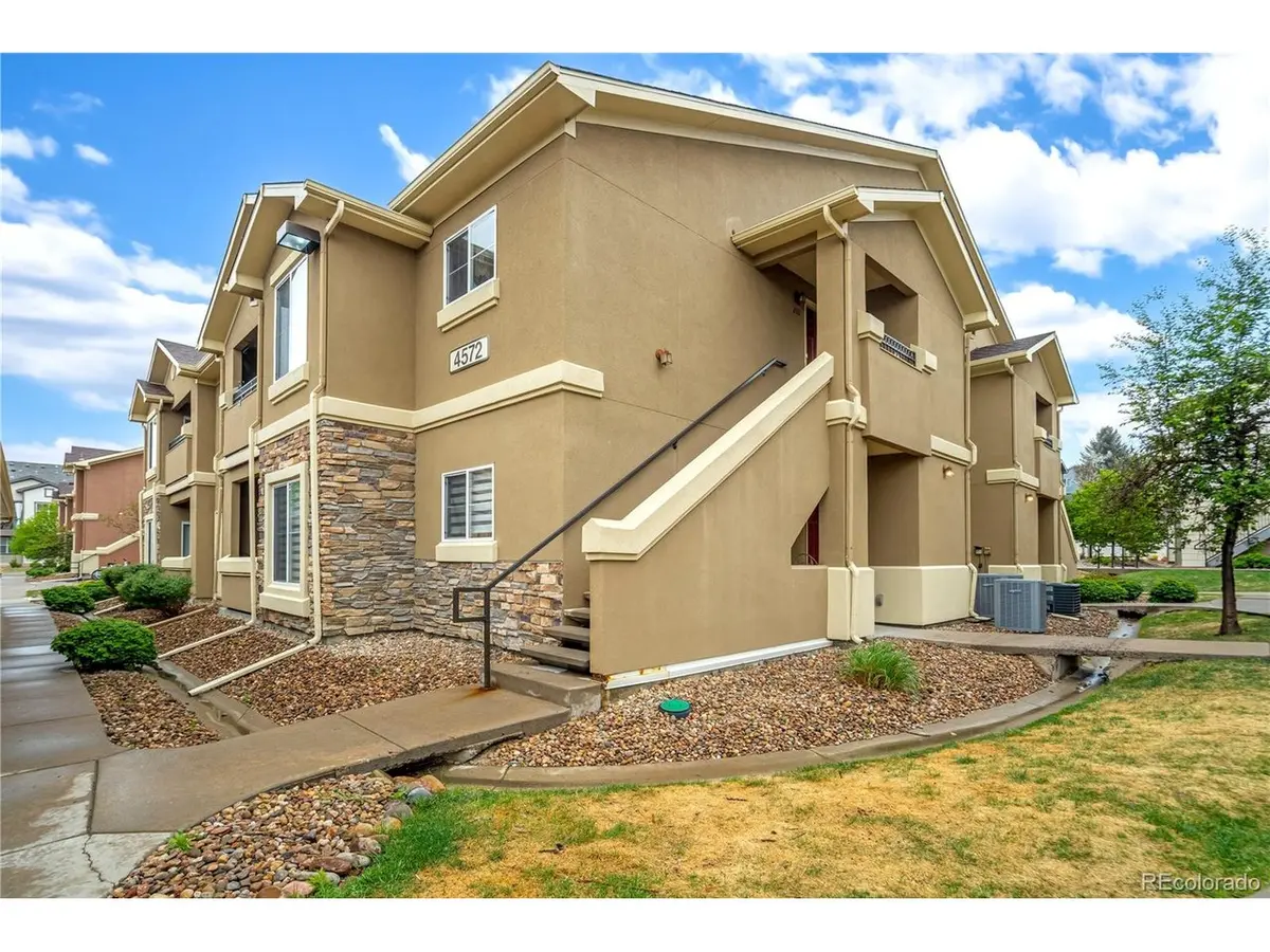4572 Copeland #102, Highlands Ranch, CO 80126