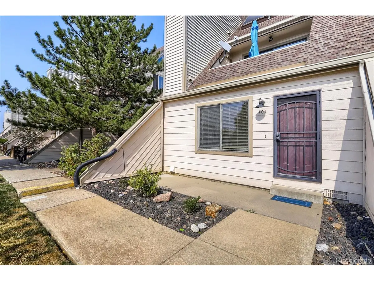 4266 S Eldridge #101, Morrison, CO 80465