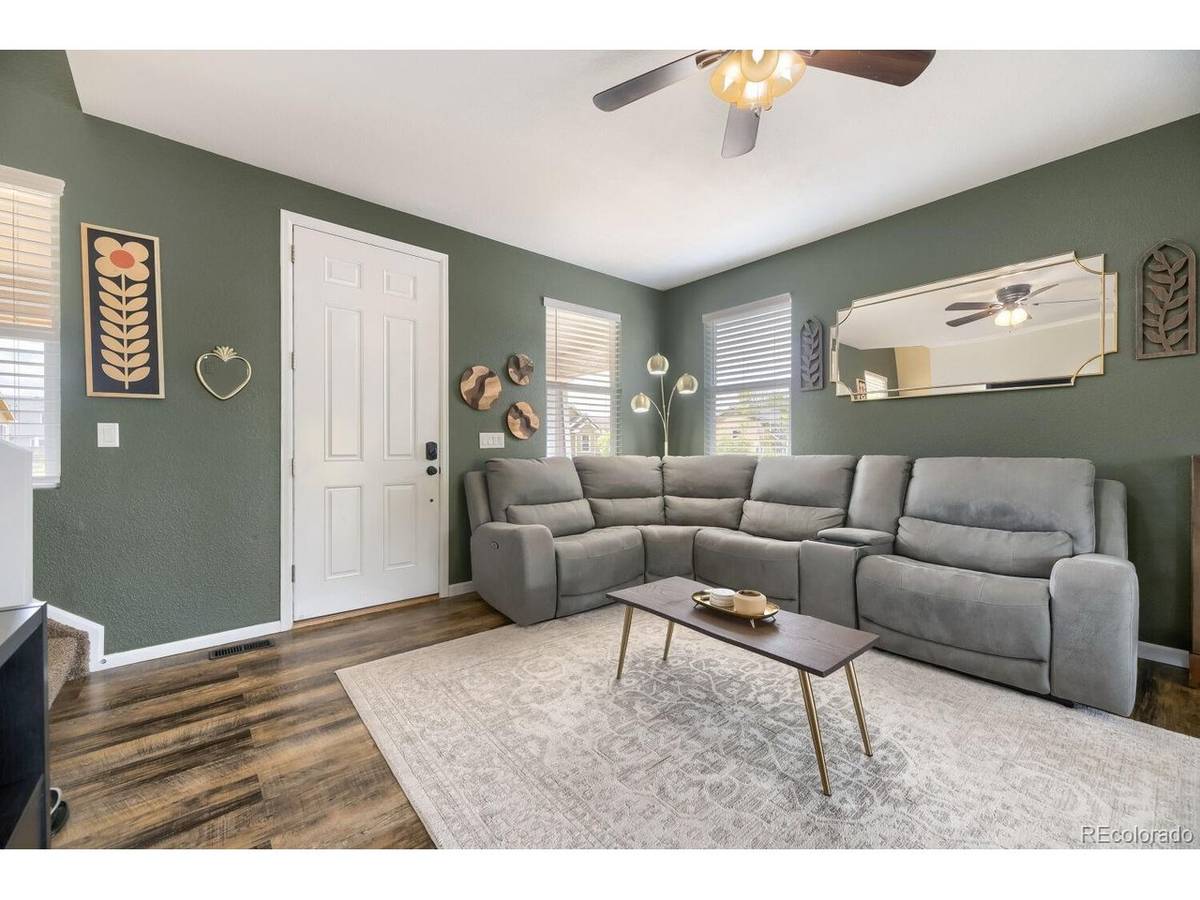 715 Stonehaven, Dacono, CO 80514
