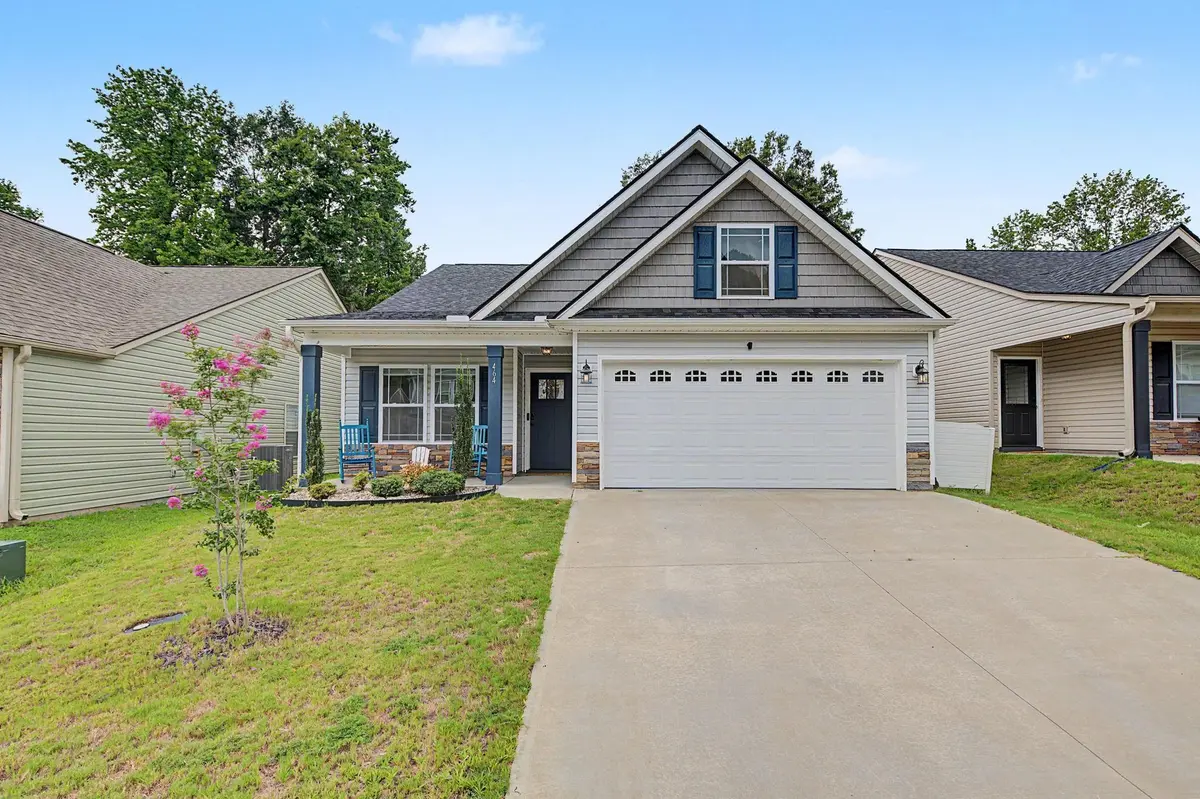 464 Timberwood DR, Woodruff, SC 29388