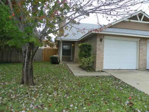 12306 Los Indios TRL #A, Austin, TX 78729
