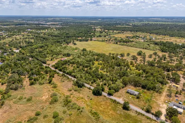 448 Jenkins RD, Cedar Creek, TX 78612
