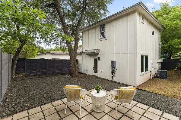 806 Philco DR #2, Austin, TX 78745