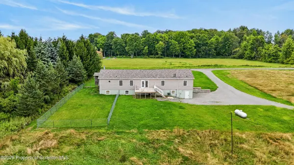180 Lomery RD, Meshoppen, PA 18630