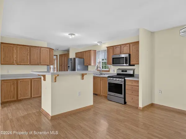 180 Lomery RD, Meshoppen, PA 18630
