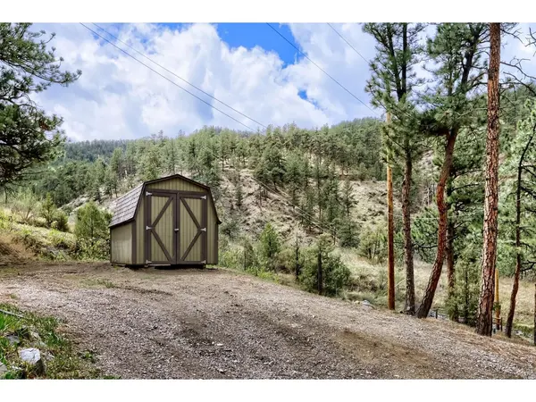 80 Stagestop, Loveland, CO 80537