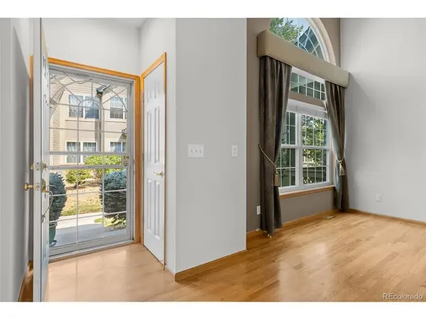 9915 E Hawaii, Aurora, CO 80247