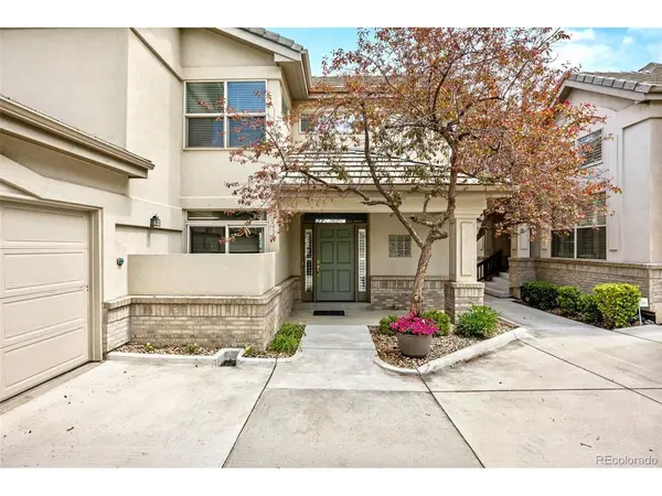 9647 E Arbor, Englewood, CO 80111