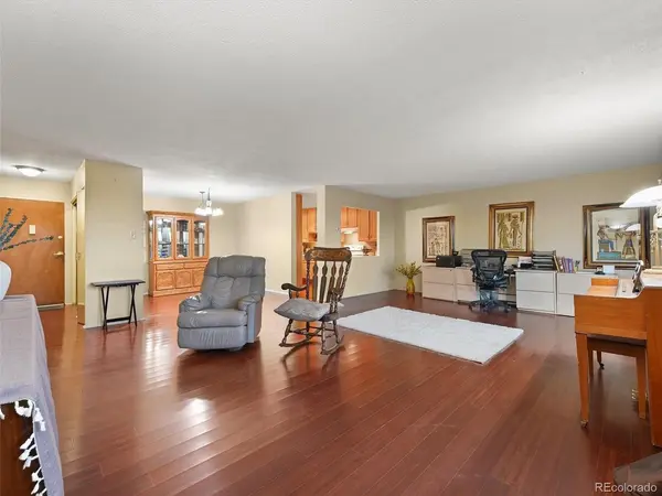 9335 E Center #8C, Denver, CO 80247