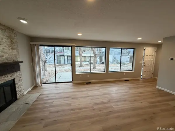15047 E Louisiana #A, Aurora, CO 80012