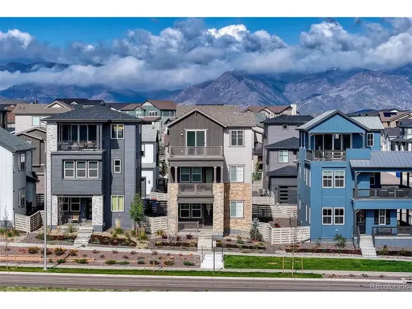 8673 Middle Fork, Littleton, CO 80125
