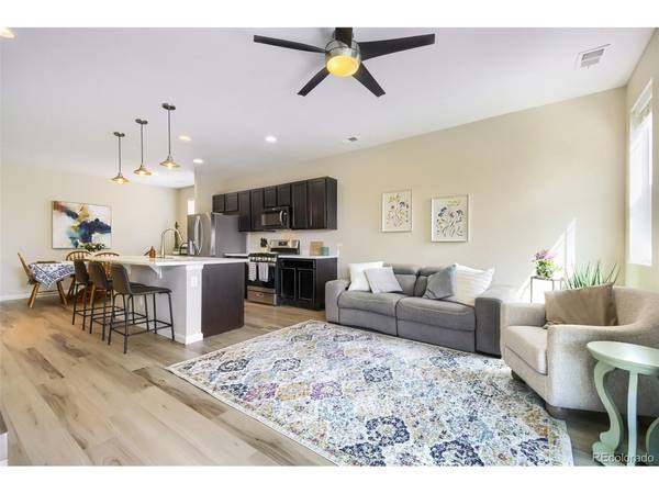 230 S Langdale, Aurora, CO 80018