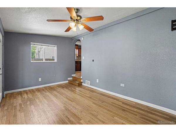 1865 W Dixie, Denver, CO 80221