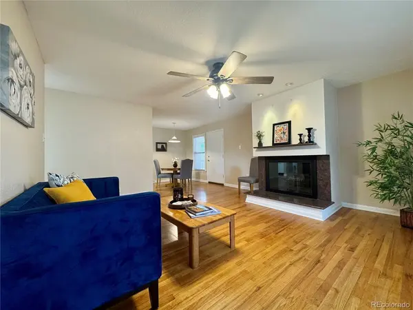 962 S Holly, Denver, CO 80246