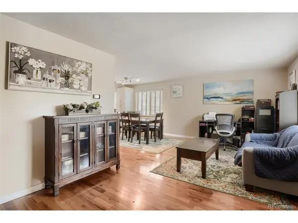 8901 W Radcliffe, Littleton, CO 80123