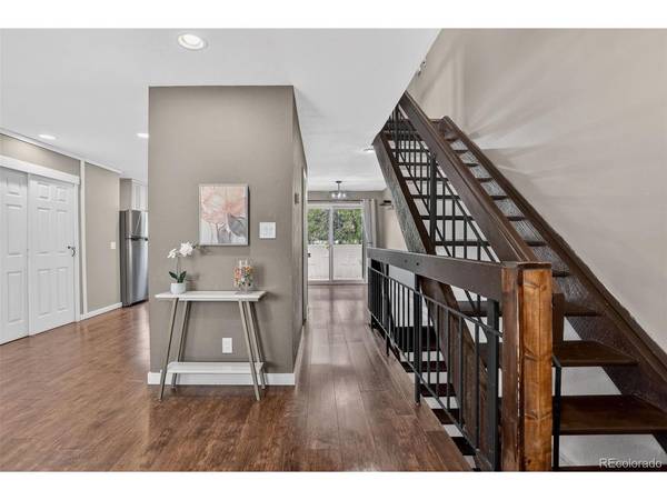 6870 S Broadway, Centennial, CO 80122