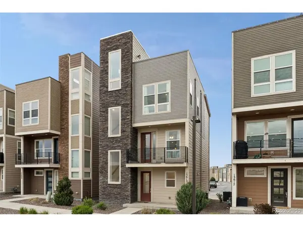15613 E Broncos, Englewood, CO 80112