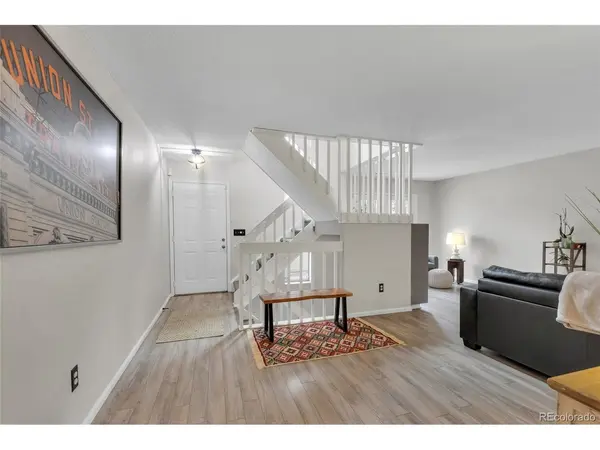 1350 S Idalia #D, Aurora, CO 80017