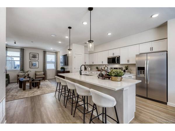 9200 E 47th #202, Denver, CO 80238