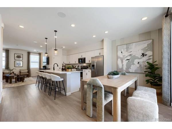 9200 E 47th #202, Denver, CO 80238