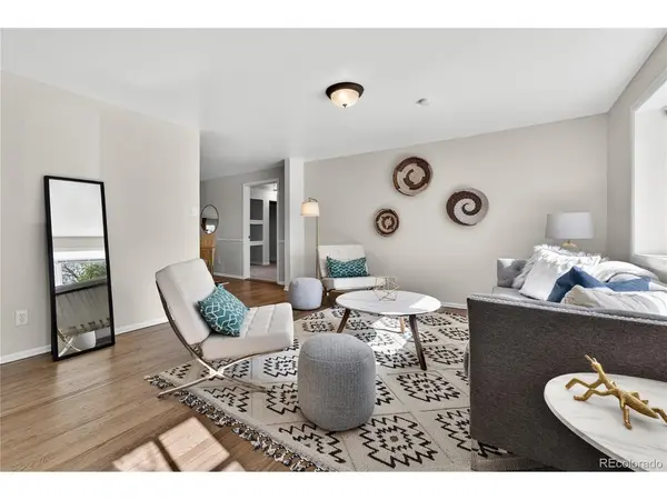 5071 S Irving, Englewood, CO 80110