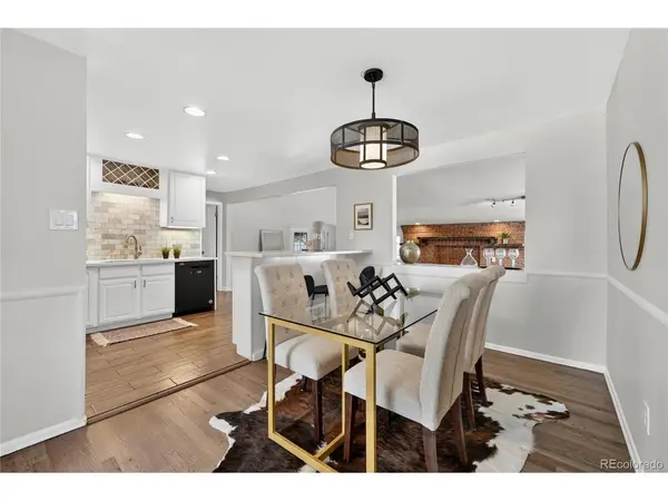 5071 S Irving, Englewood, CO 80110