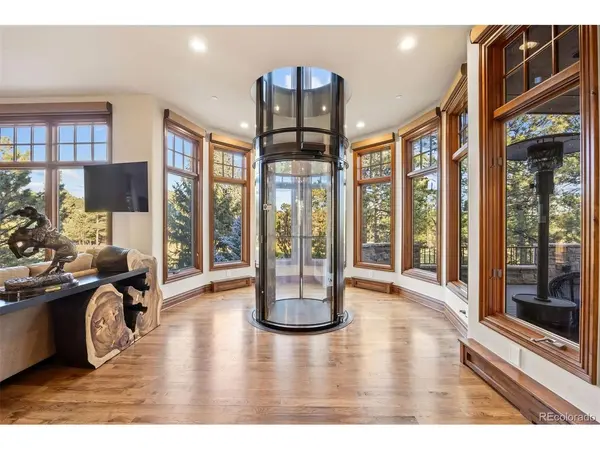 77 Comstock, Castle Rock, CO 80108