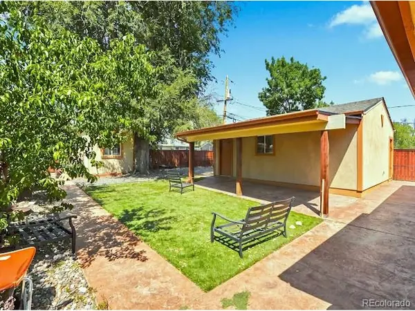 883 S Quieto, Denver, CO 80223