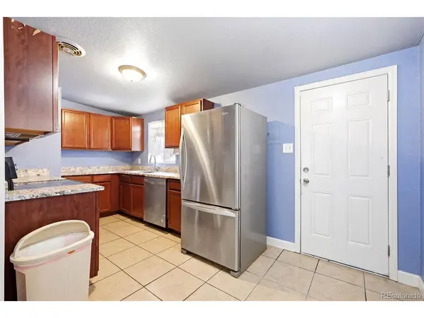 1225 Dallas, Aurora, CO 80010