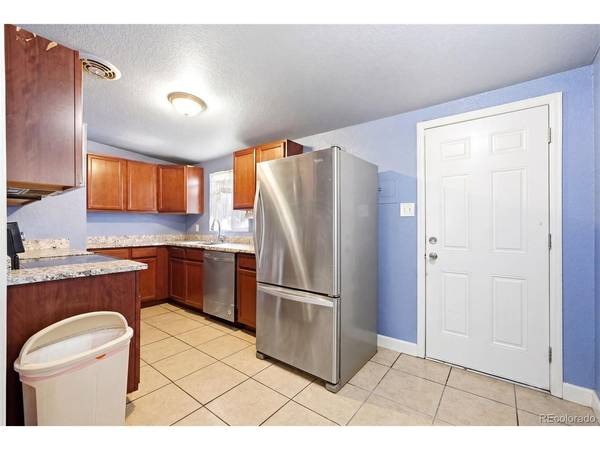 1225 Dallas, Aurora, CO 80010