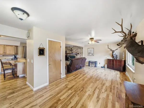 4827 S Lewis, Littleton, CO 80127