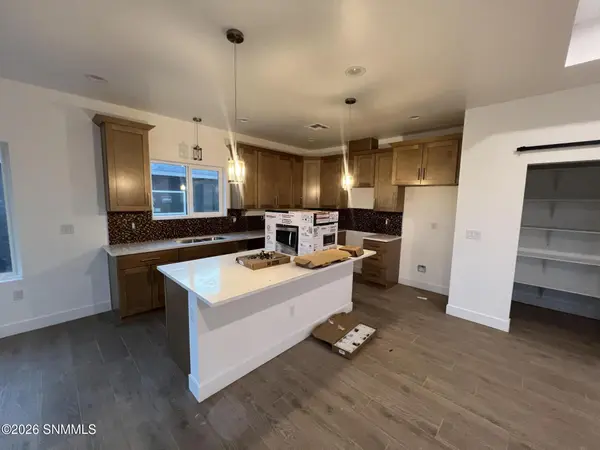 8024 Inca Dove AVE, Las Cruces, NM 88012