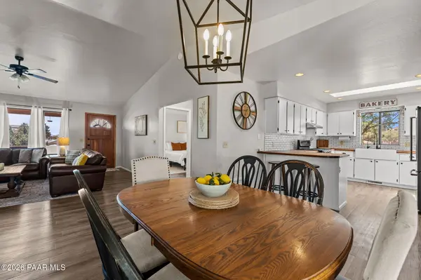 17571 E Hummingbird LN, Mayer, AZ 86333