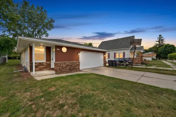 1420 N 27TH ST, Sheboygan, WI 53081